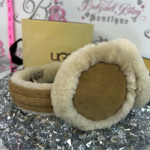 UGG earmuffs ear warmers Women\'s Shearling Earmuffs in Chestnut main image 7